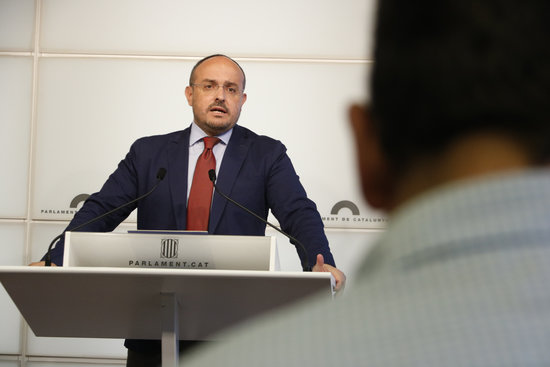 Alejandro Fernández at a press conference on October 3, 2019 (by Marta Sierra)